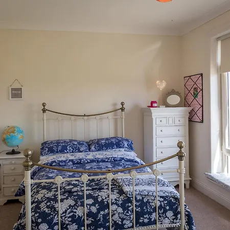 Holiday home Doleen House *